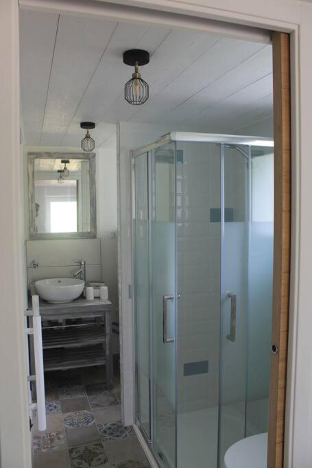 Logement Renove Proche Foret Baud Exterior photo